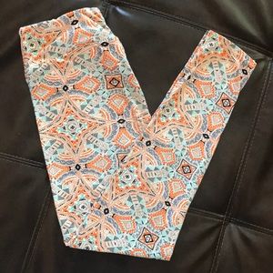 Ladies medium leggings EUC